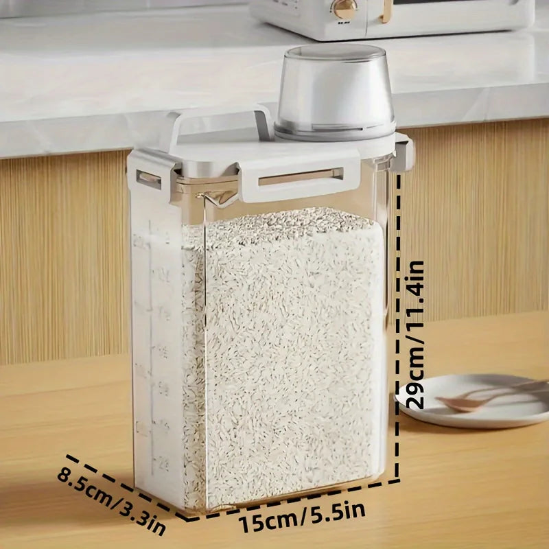 1PC sealed storage container 2.5L portable food storage box with lid suitable for storing grains, flour, rice in the kitchen