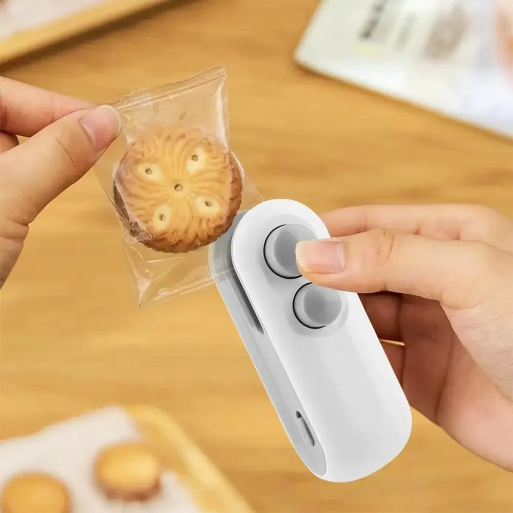 USB  Portable Mini Sealer Sealer Snacks Home Use Rechargeable Sealer Vacuum Sealer Handheld Food Plastic Packaging Heat Sealer